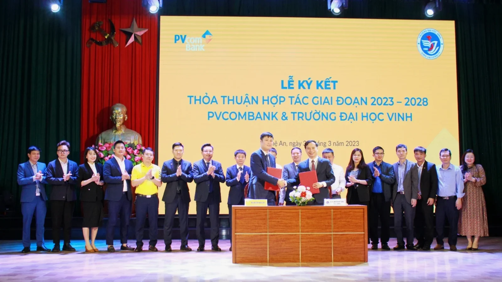 photo-1680259231539-1680259232094213057273